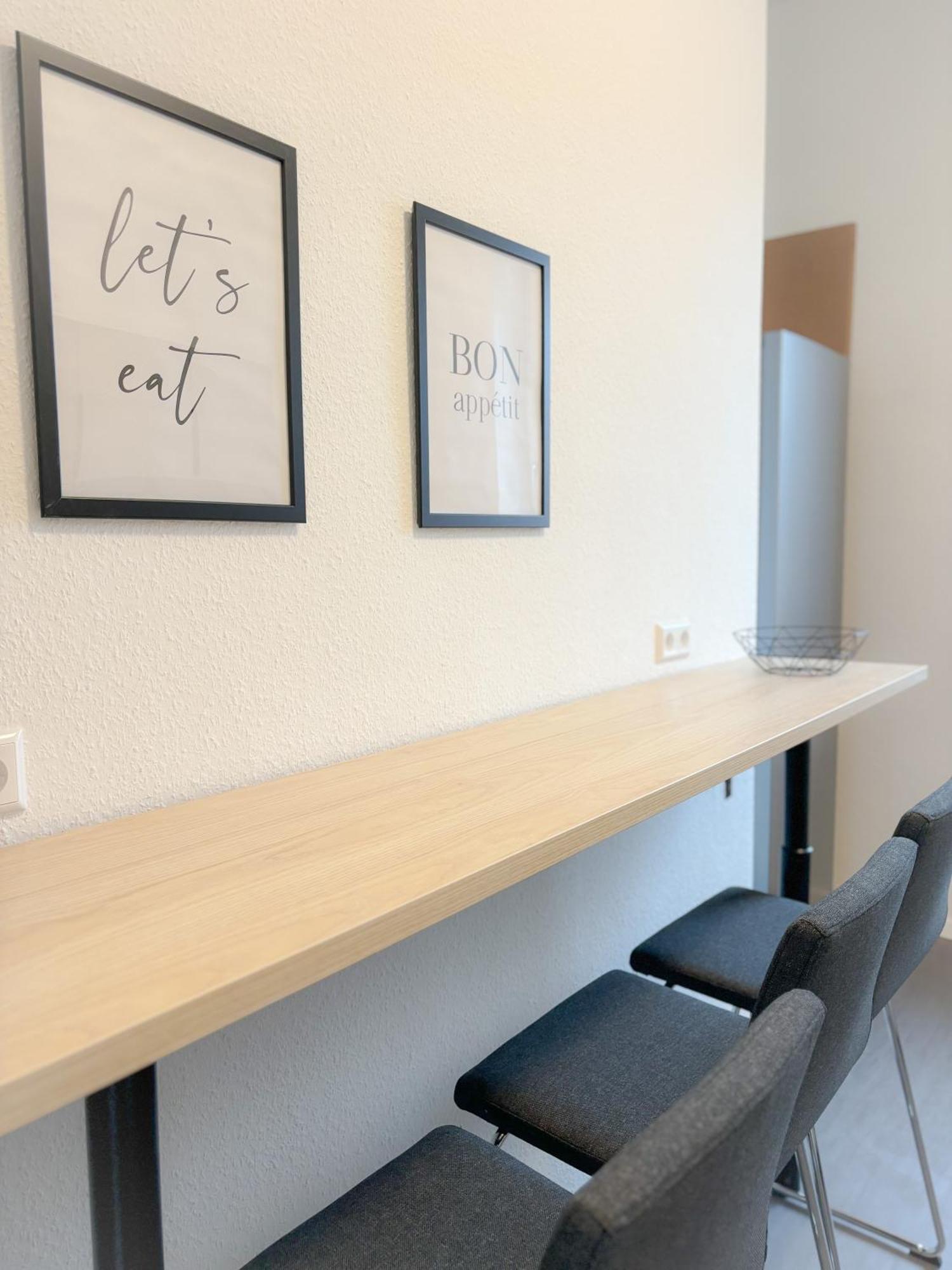 Helles City Apartment Fuer Familien & Gruppen Ной-Ульм Екстер'єр фото