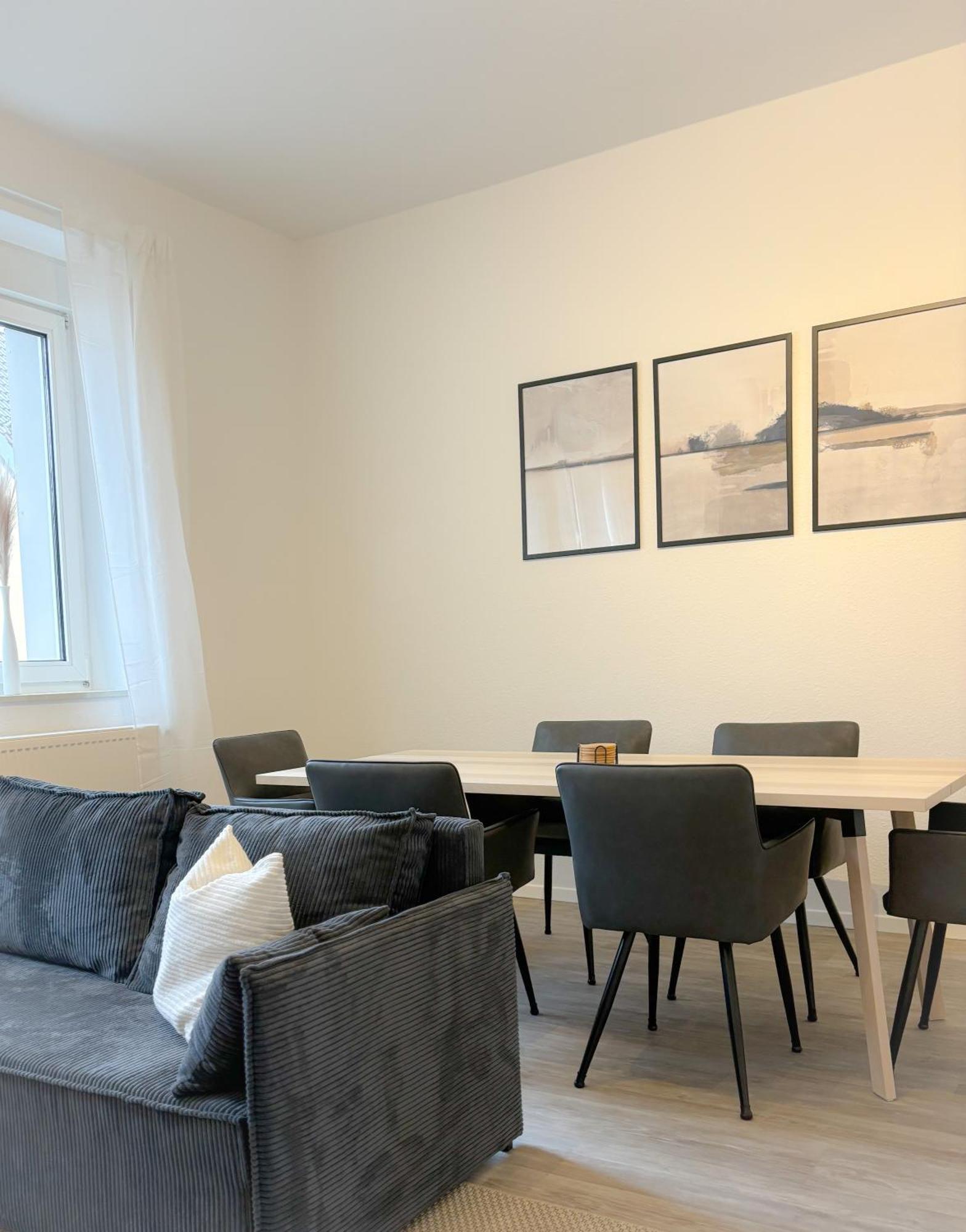 Helles City Apartment Fuer Familien & Gruppen Ной-Ульм Екстер'єр фото